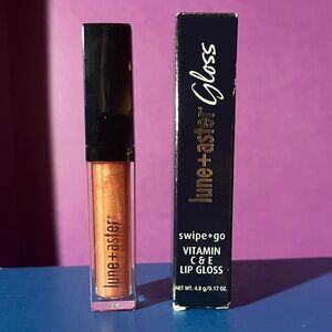 LUNE+ASTER Swipe+Go Lip Gloss - Radiant Gold 💄